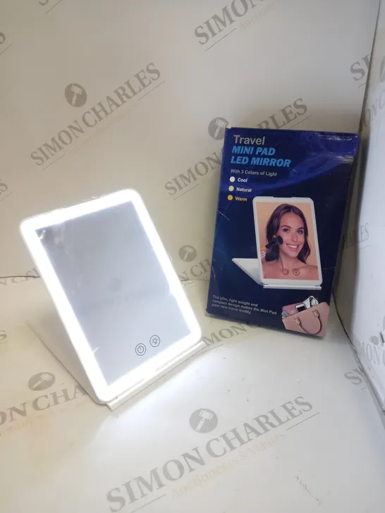 BOXED MINI PAD LED MIRROR 