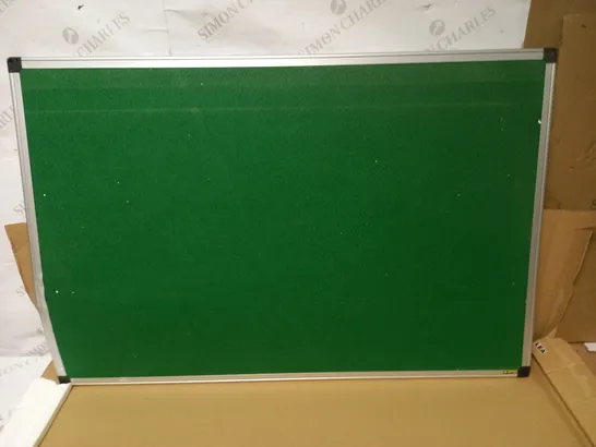 DESIGNER GREEN FELT PIN BOARD 