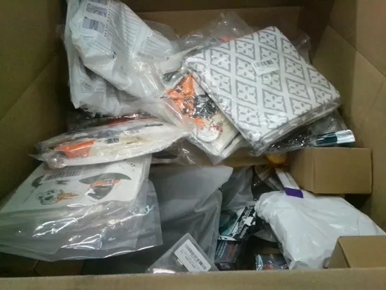 PALLET OF ASSORTED ITEMS TO INCLUDE TOYS, BOARD GAMES, NECK BRACES, SLEEP MASKS, BOOKS ETC