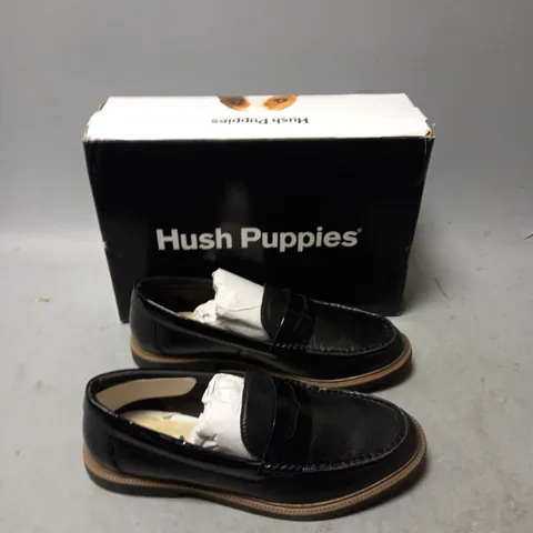 BOXED PAIR OF HUSH PUPPIES WOMENS VERITY SLIP ON BLACK LOATHERS SIZE UK 7