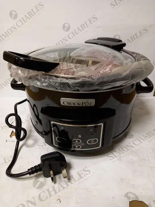 CROCK POT SLOW COOKER 