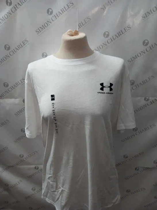 UNDER ARMOUR LOGO T-SHIRT SIZE M