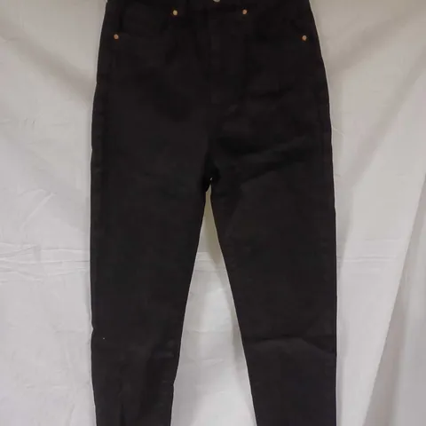 LOT OF APPROX 12 BRAND NEW COTTON ON STRETCH MOM JEANS, BLACK - SIZE 6