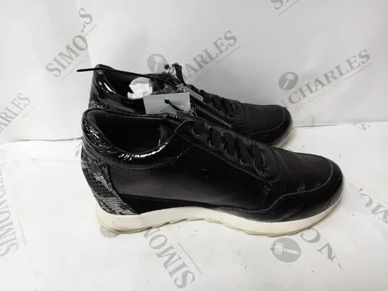 PAIR OF RUTH LANGSFORD WEDGE TRAINERS BLACK SIZE 4