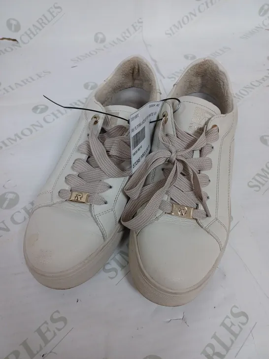 PAIR OF RIEKER REVOLUTION LACE UP TRAINERS IN OFF WHITE SIZE 6