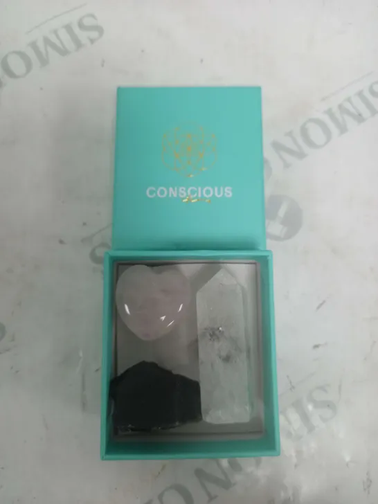 CONSCIOUS ITEMS SPECIAL 3 STONE SET