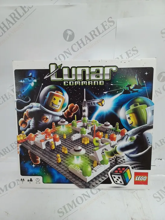 LEGO LUNAR COMMAND GAME AGES 7+