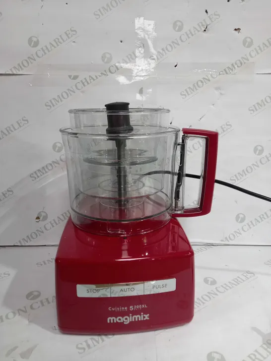 MAGIMIX 5200XL PREMIUM FOOD PROCESSOR, RED