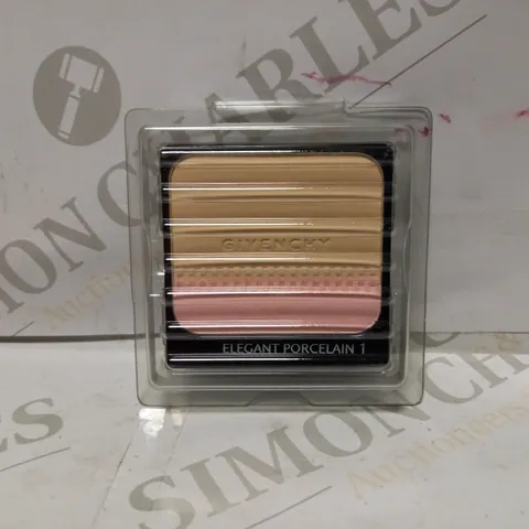 LOT OF APPROXIMATELY 18 GIVENCHY TEINT COUTURE LONG WEARING COMPACT FOUNDATION - 01 ELEGANT PORCELAIN