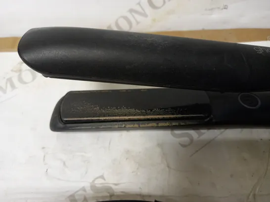 GHD PLATINUM+ HAIR STYLER/STRAIGHTENERS 