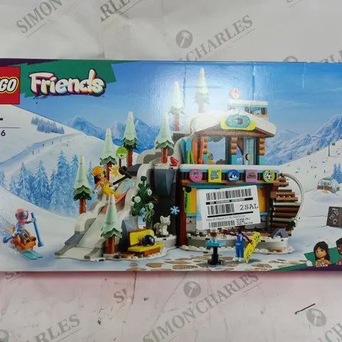 BOXED LEGO FRIENDS HOLIDAY SKI SLOPE AND CAFE - 41756