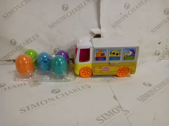 TOMY EGG BUS