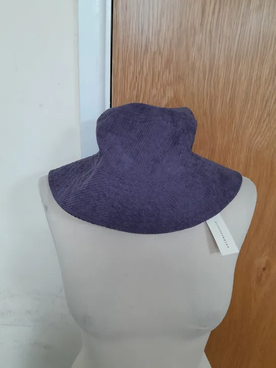 ANTHROPOLOGIE RIBBED BUCKET HAT IN PURPLE ONE SIZE