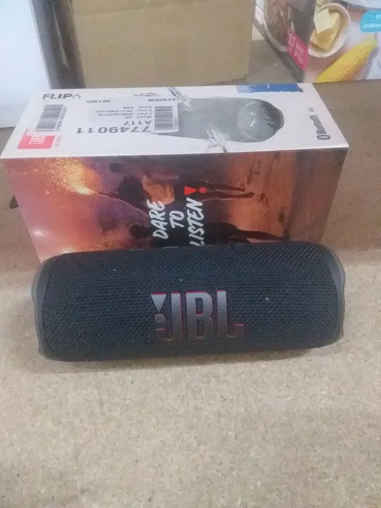 JBL FLIP 6 PORTABLE BLUETOOTH SPEAKER