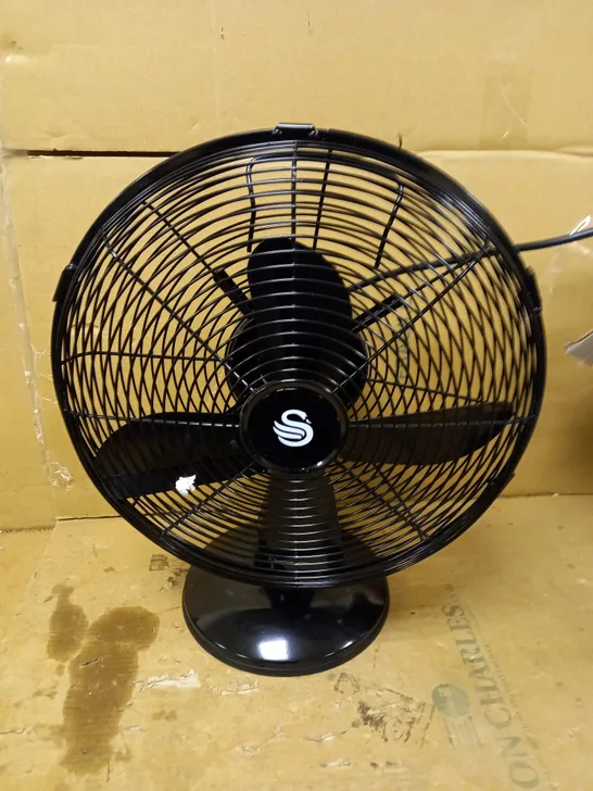 SWAN 12 INCH DESK FAN - BLACK RRP £24.99