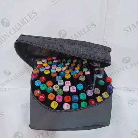 CARRY BAG CONTAINING A LARGE QUANTITY OF GRAPHIC MARKER PENS 