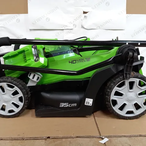 GREENWORKS LAWNMOWER 3