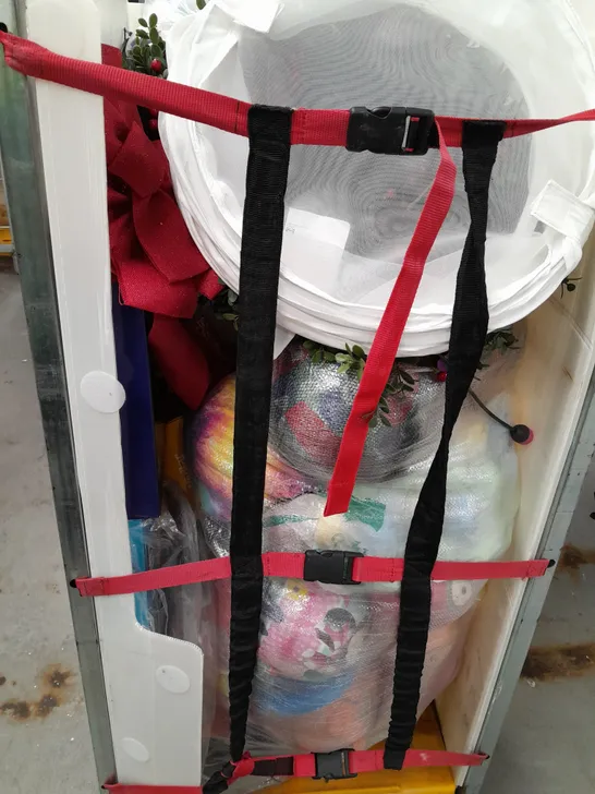 CAGE OF APPROXIMATELY 15 ASSORTED HOUSEHOLD ITEMS TO INCLUDE HEATER, SELECTION OF SPORTS BALLS, ETC - COLLECTION ONLY