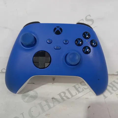 MICROSOFT XBOX WIRELESS CONTROLLER IN BLUE