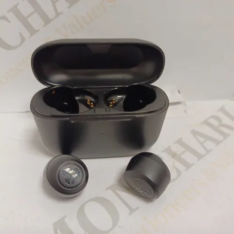 JLAB WIRELESS BLUETOOTH EARBUDS IN BLACK