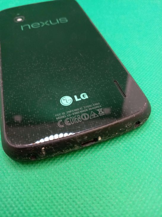 LG NEXUS 4 LG-E960 BLACK