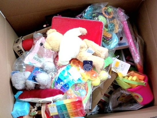 BOX OF A SIGNIFICANT QUANTITY OF ASSORTED GAME AND TOY ITEMS TO INCLUDE PJ MASKS FLYER, TRAVEL LUDO, HARRY POTTER SOFT TOY ETC