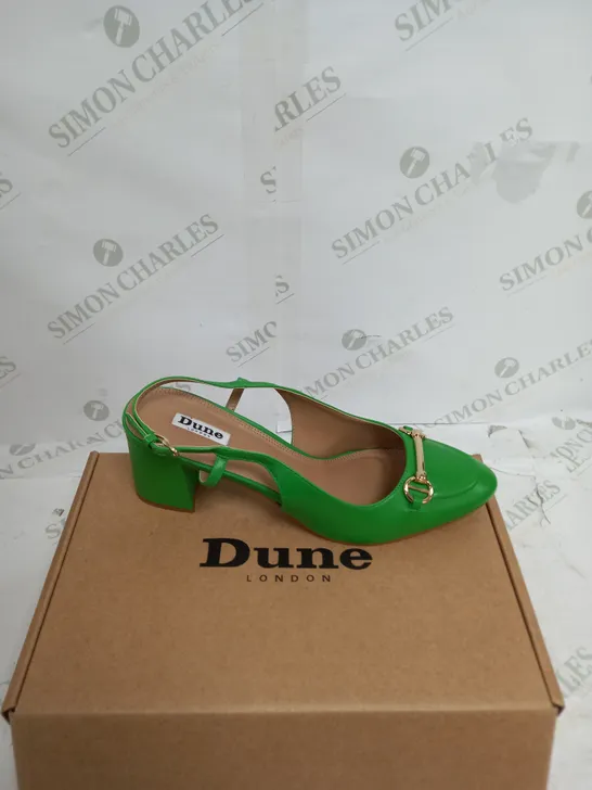 BOXED DUNE CASSIE GREEN LEATHER SNAFFLE OPEN COURT SIZE 7 