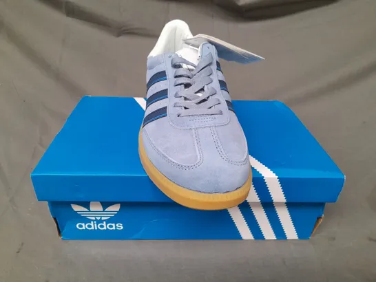 BOXED PAIR OF ADIDAS HAND 2 SHOES IN BLUE UK SIZE 10.5