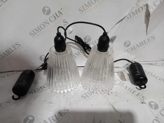 BUNDLEBERRY BY AMANDA HOLDEN SET OF 2 INDOOR OUTDOOR LIGHTS WITH FLUTED SHADE