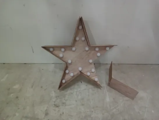 BOXED 50CM WOODEN STAR LED LIGHT 