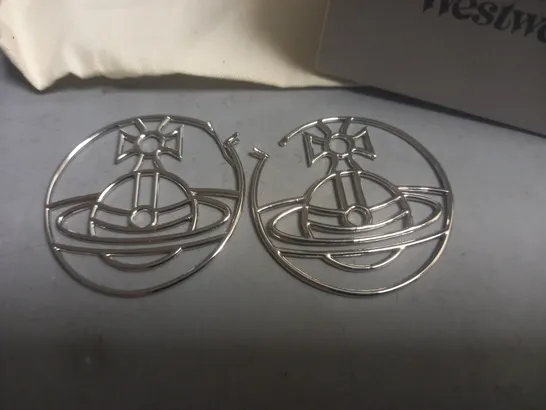 VIVIENNE WESTWOOD EARRINGS