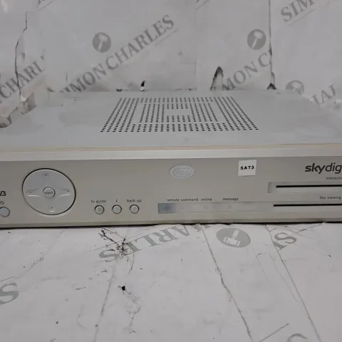 SKY DIGIBOX NO CABLES