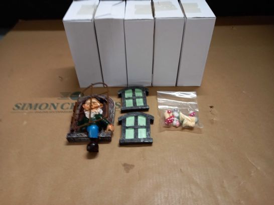 LOT OF 5 BOXED GARDEN GNOME DECORATION SETS