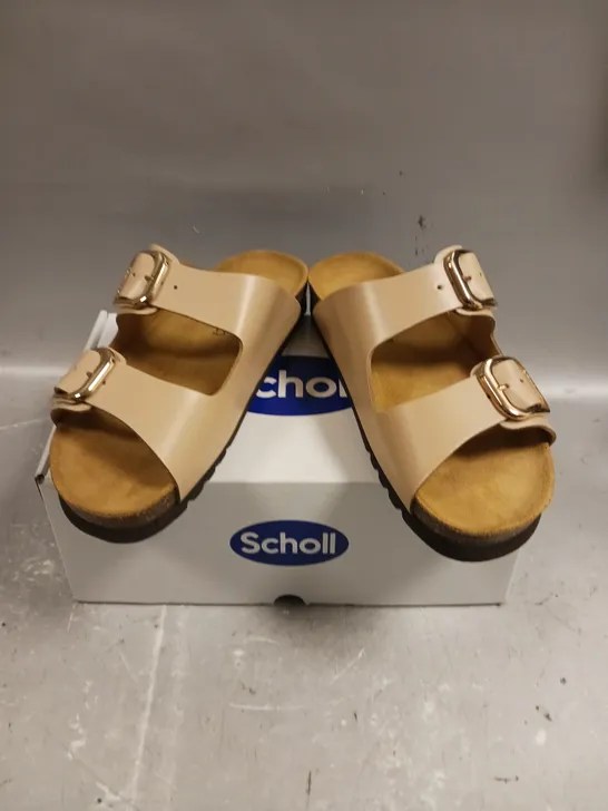 BOXED PAIR OF SCHOLL LEATHER SOFTSTEP OPEN TOE SHOES - 7