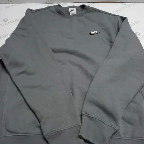 NIKE GREY TRACK SWEATSHIRT - M