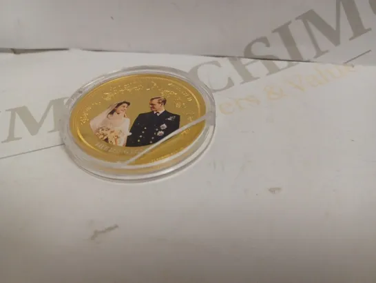 QUEEN ELIZABETH II `LIFE LONG LOVE` COLLECTABLE COIN