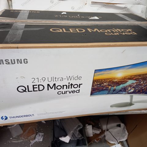 SAMSUNG QLED MONITOR CURVED 34"