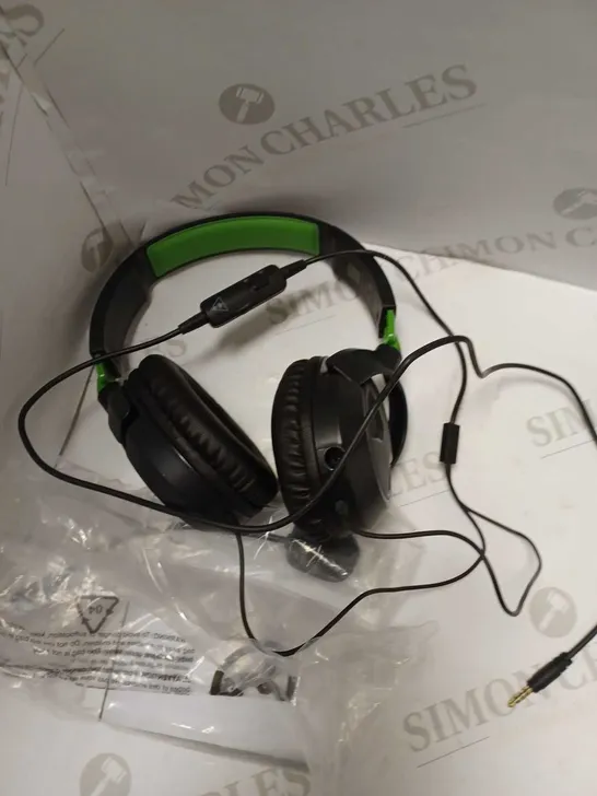 APPROXIMATELY 10 ASSORTED HEADSETS TO INCLUDE; TURTLE BEACH RECON 50X XBOX