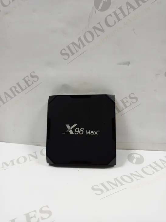 ANDROID TV BOX 4GB RAM 32GB ROM