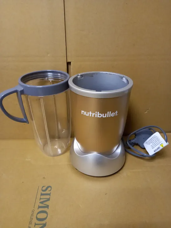 NUTRIBULLET 900W BLENDER CHAMPAGNE MULTI-FUNCTION SMOOTHIE MAKER