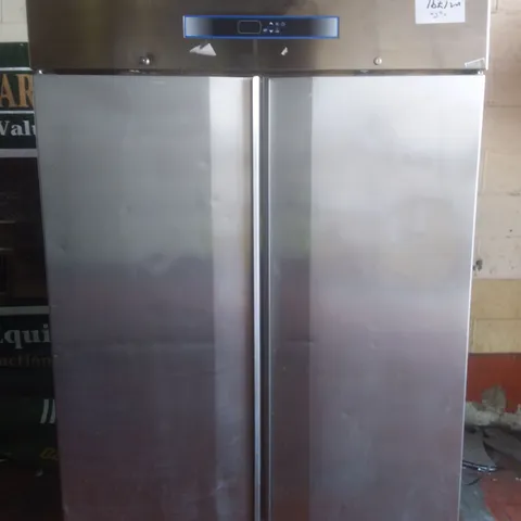 LARGE DISPLAY FRIDGE 