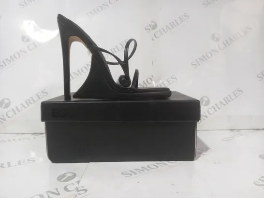 BOXED PAIR OF EGO SUPERLIT OPEN SQUARE TOE HIGH HEELED SHOES IN BLACK UK SIZE 4