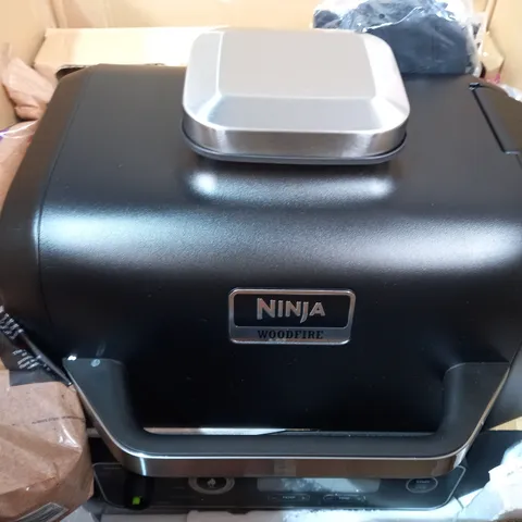 NINJA WOODFIRE ELECTRIC BBQ GRILL & SMOKER WITH AIR FRY FUNCTION OG701UKQ