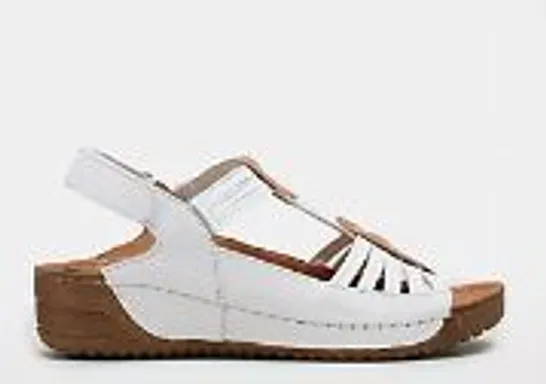 ADESSO LOWRI LEATHER SANDAL WHITE SIZE 6