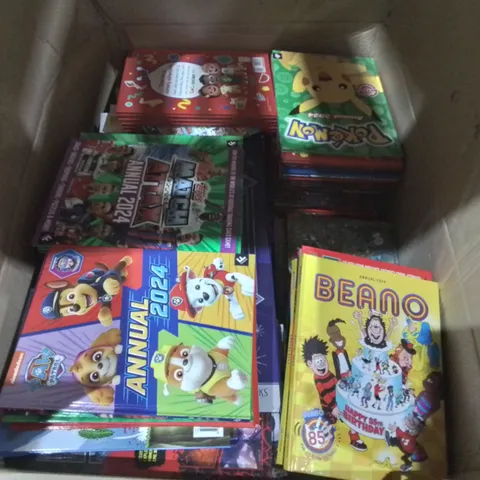 LARGE QUANTITY OF ASSORTED BRAND NEW 2024 ANNUALS TO INCLUDE PAW PATROL, BEANO, DINOSAURS AND COCOMELON