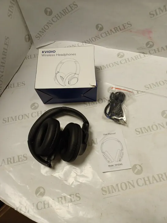 BOXED FOLDING WIRELESS HEADPHONES WITH AUDIO/USB CABLES AND MANUAL