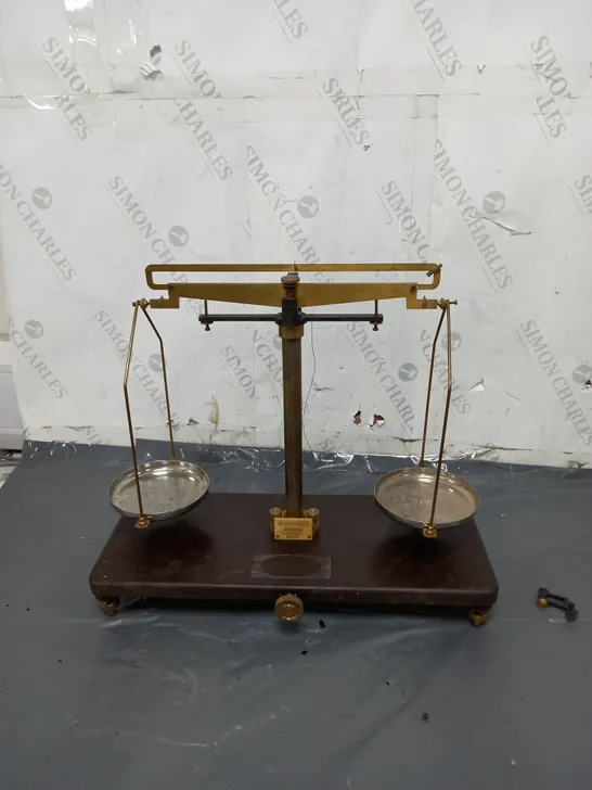 GRIFFIN & TADLOCK LTD WEIGHING SCALES