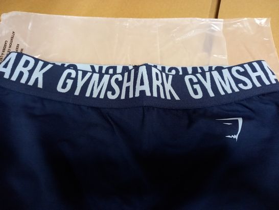 STYLE OF GYMSHARK NAVY/LOGO FITNESS SHORTS - SMALL