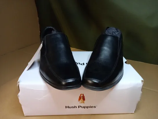 PAIR OF HUSH PUPPIES BLACK MENS SHOE'S  - SIZE 9