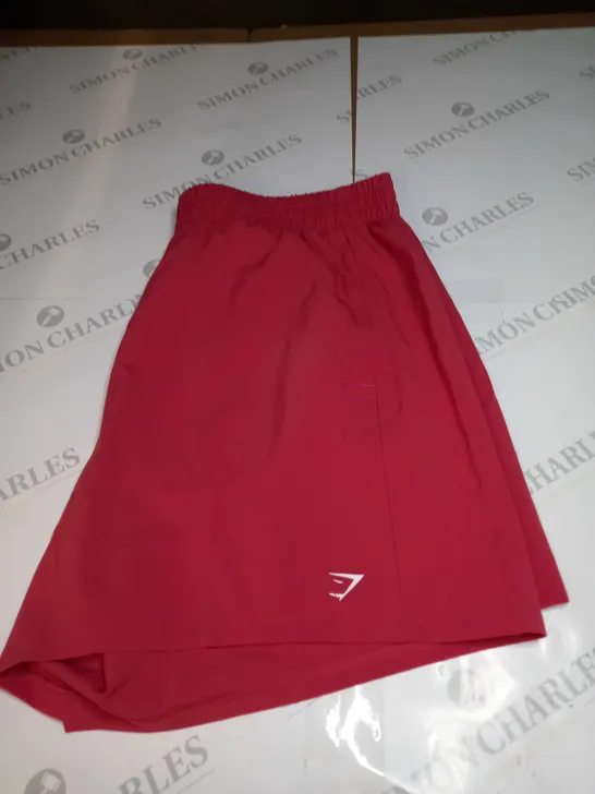 GYMSHARK TRAINING SHORTS SIZE XL